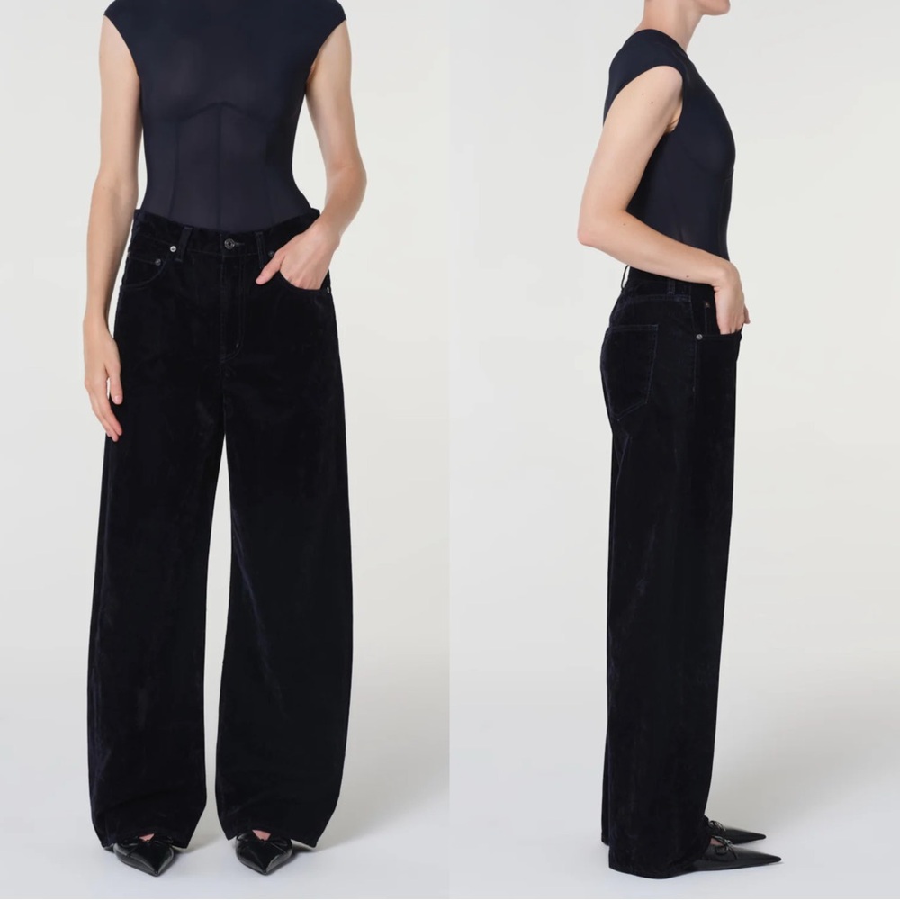 Agolde LOW CURVE JEAN VELVET in Navy Blue Crush